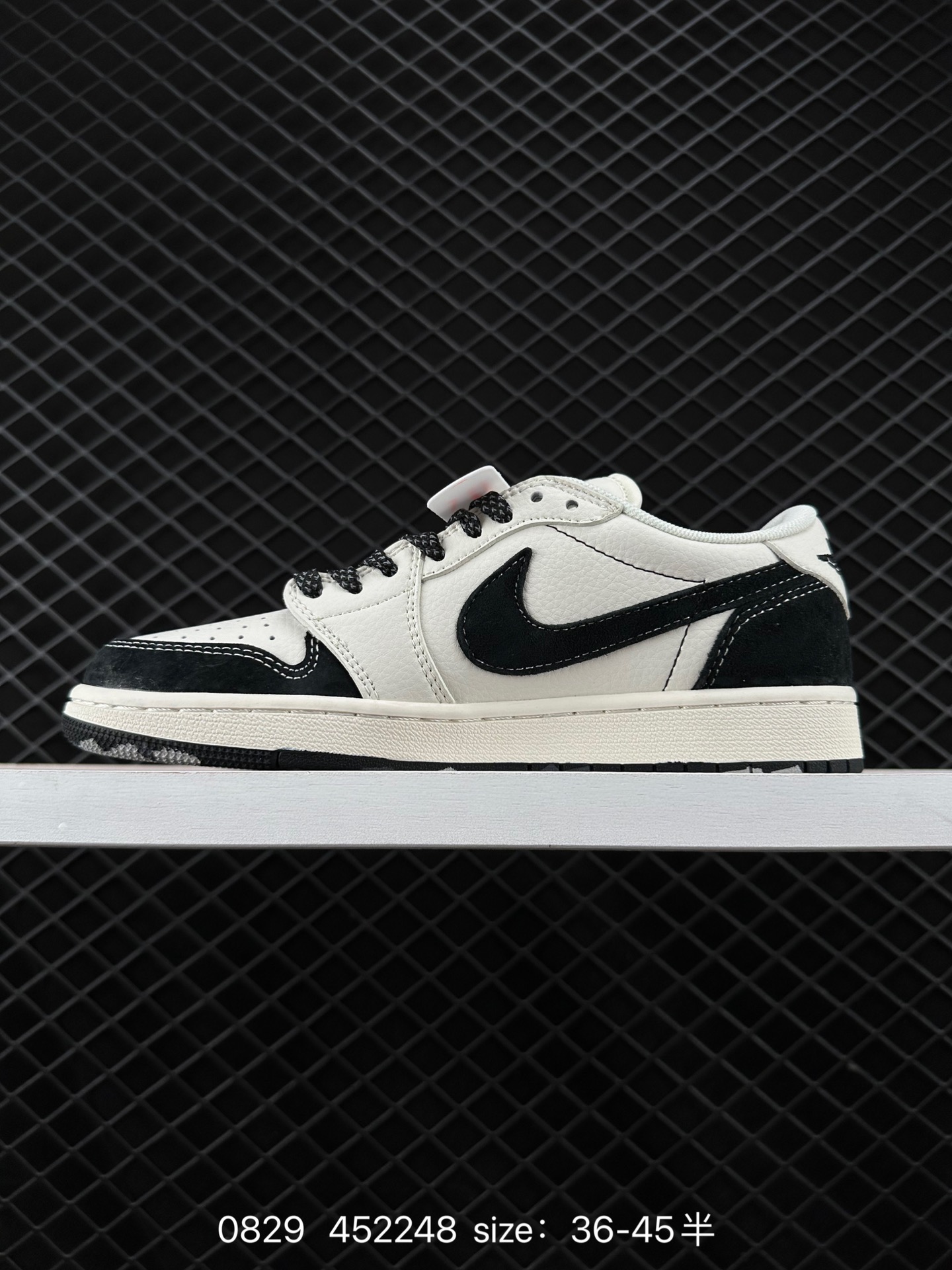 Travis Scott x Air Jordan 1 ” Reverse Mocha “